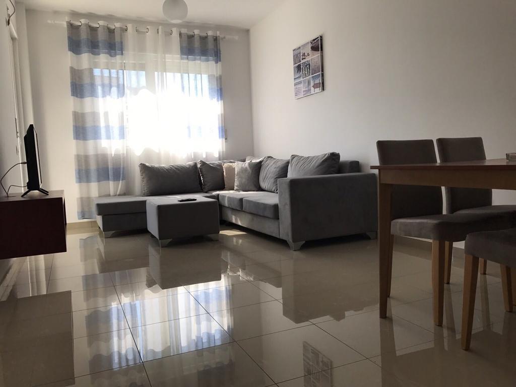 Viktoria'S Apartments Shëngjin Εξωτερικό φωτογραφία