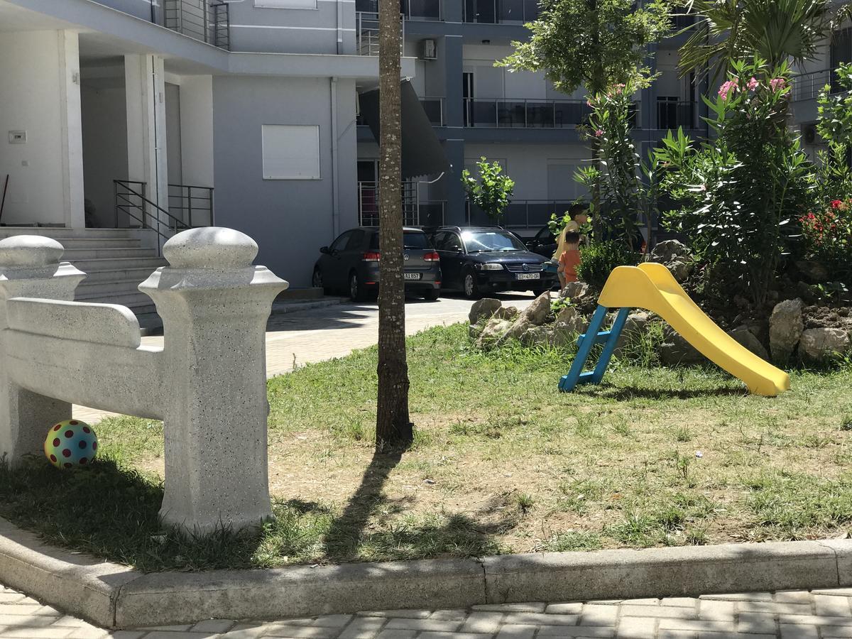 Viktoria'S Apartments Shëngjin Εξωτερικό φωτογραφία