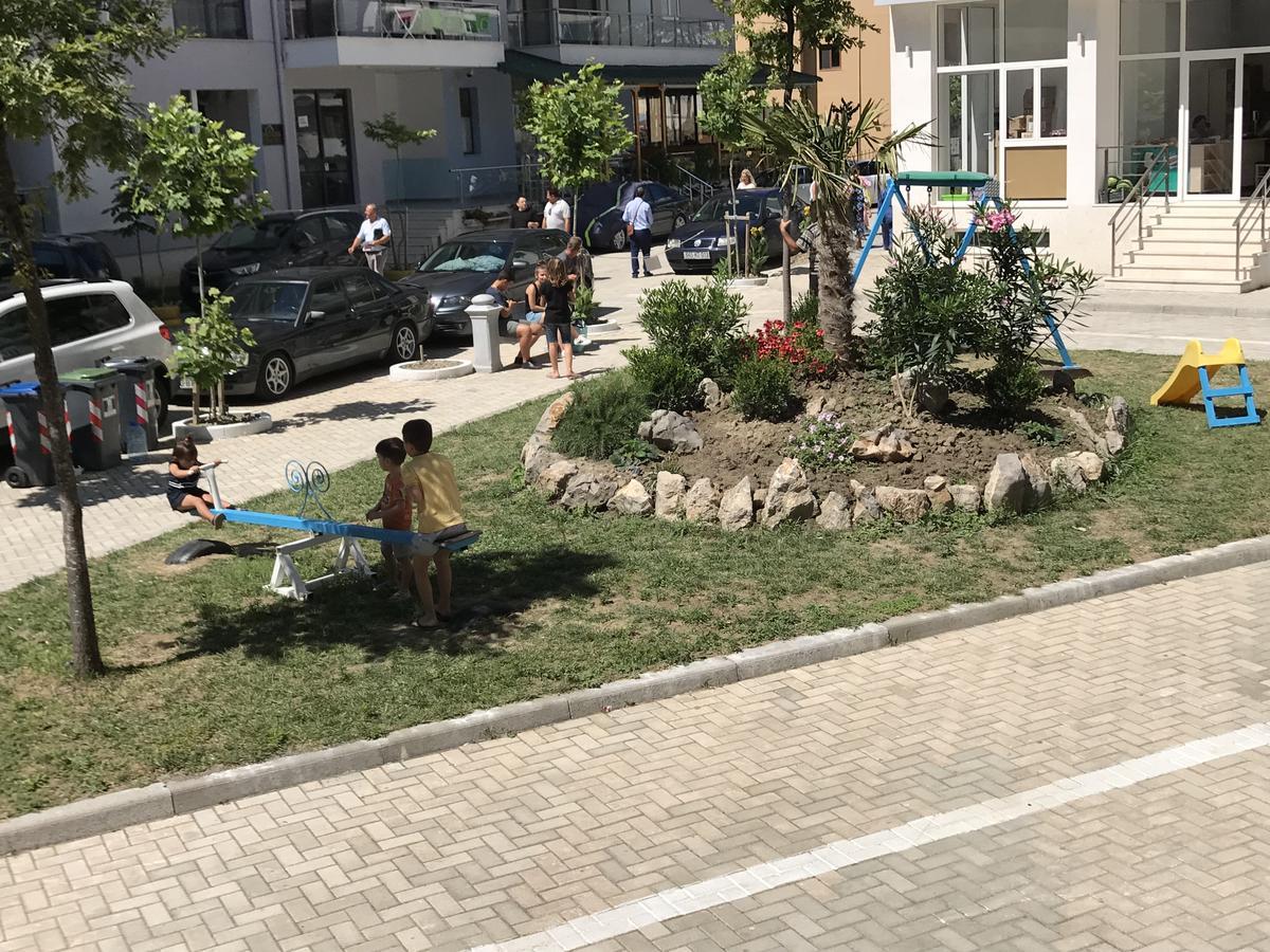 Viktoria'S Apartments Shëngjin Εξωτερικό φωτογραφία